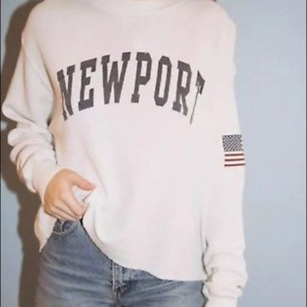 brandy melville newport Laila thermal with patch